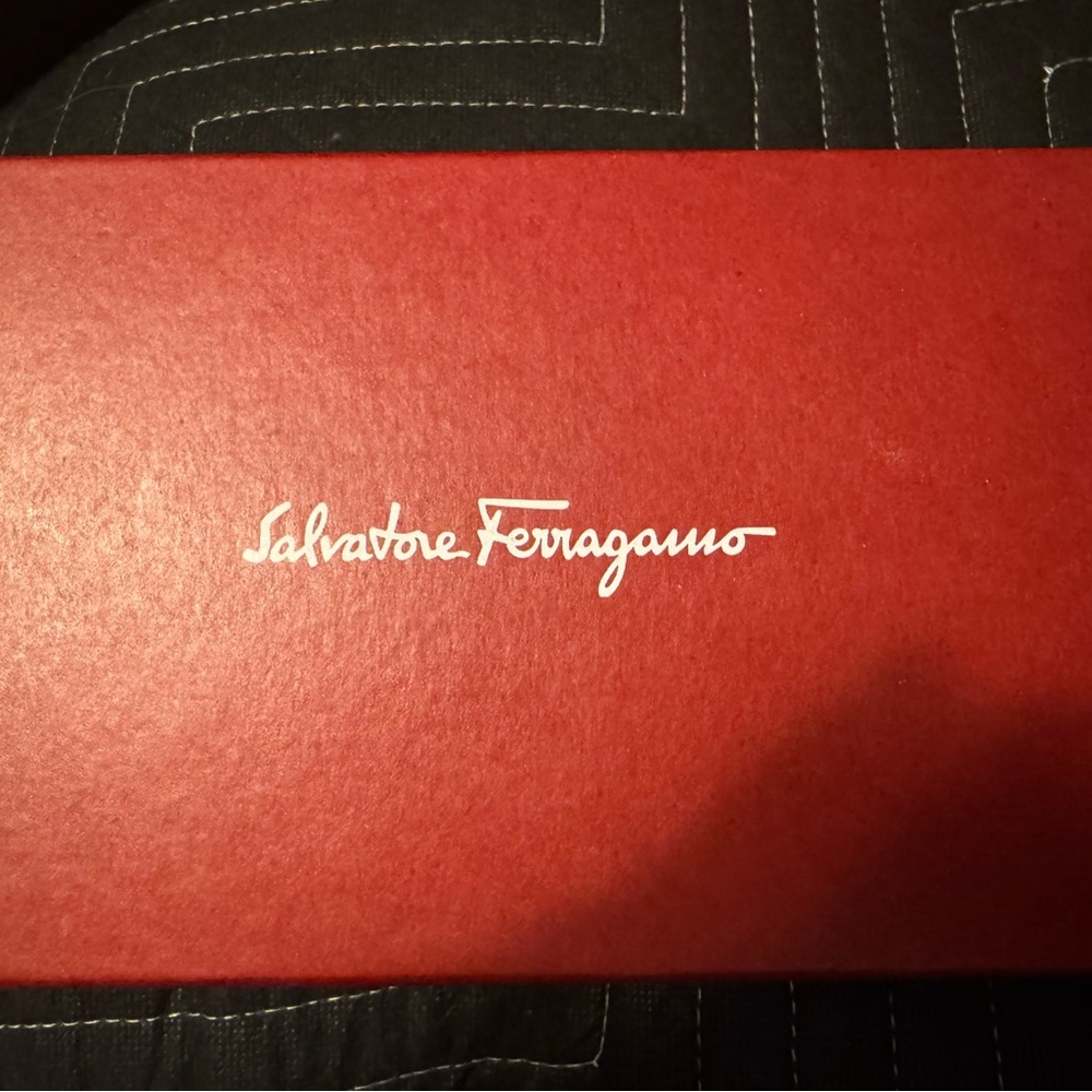 Salvatore Ferragamo Scarlatto Calf Wallet NIB